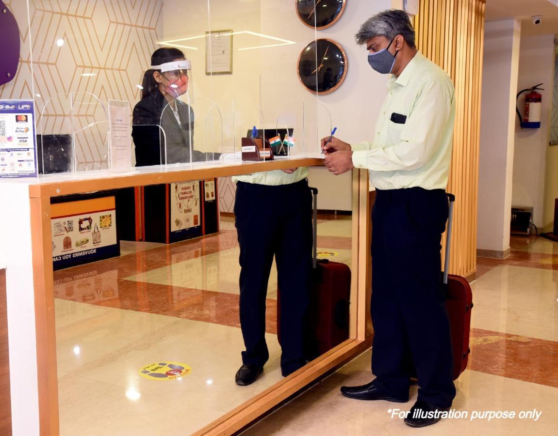 Oyo Rose Residency Near Dwarka Sector 9 Metro Station Hotel Új-Delhi Kültér fotó