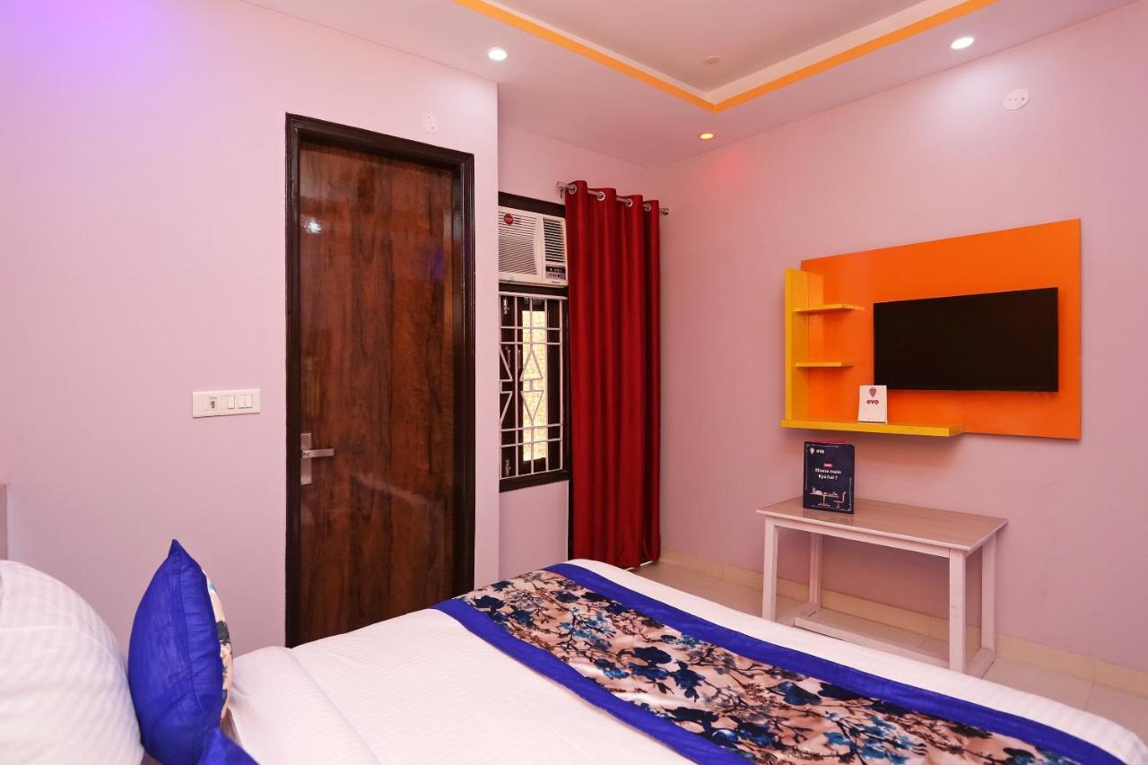 Oyo Rose Residency Near Dwarka Sector 9 Metro Station Hotel Új-Delhi Kültér fotó