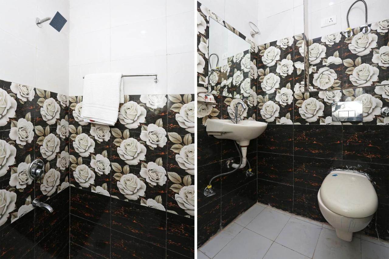 Oyo Rose Residency Near Dwarka Sector 9 Metro Station Hotel Új-Delhi Kültér fotó